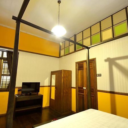 Yong Yi Yuen Guesthouse George Town Esterno foto