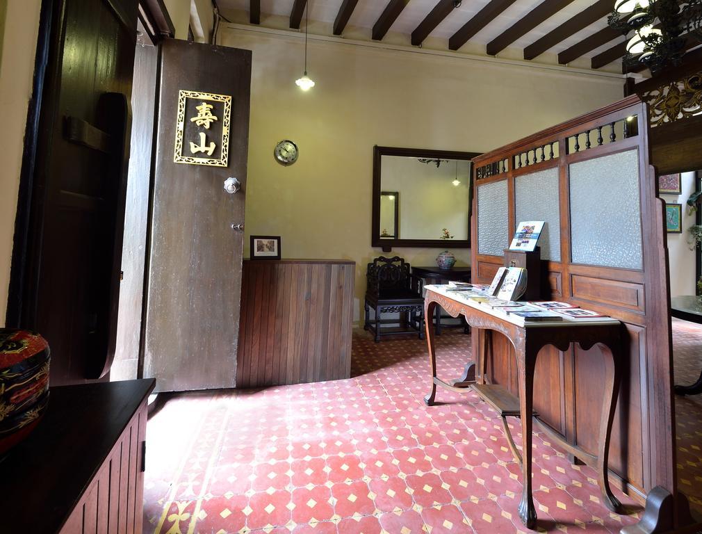 Yong Yi Yuen Guesthouse George Town Esterno foto